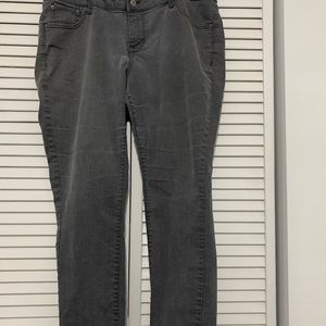 Old Navy Gray Rockstar Jeans Size 16